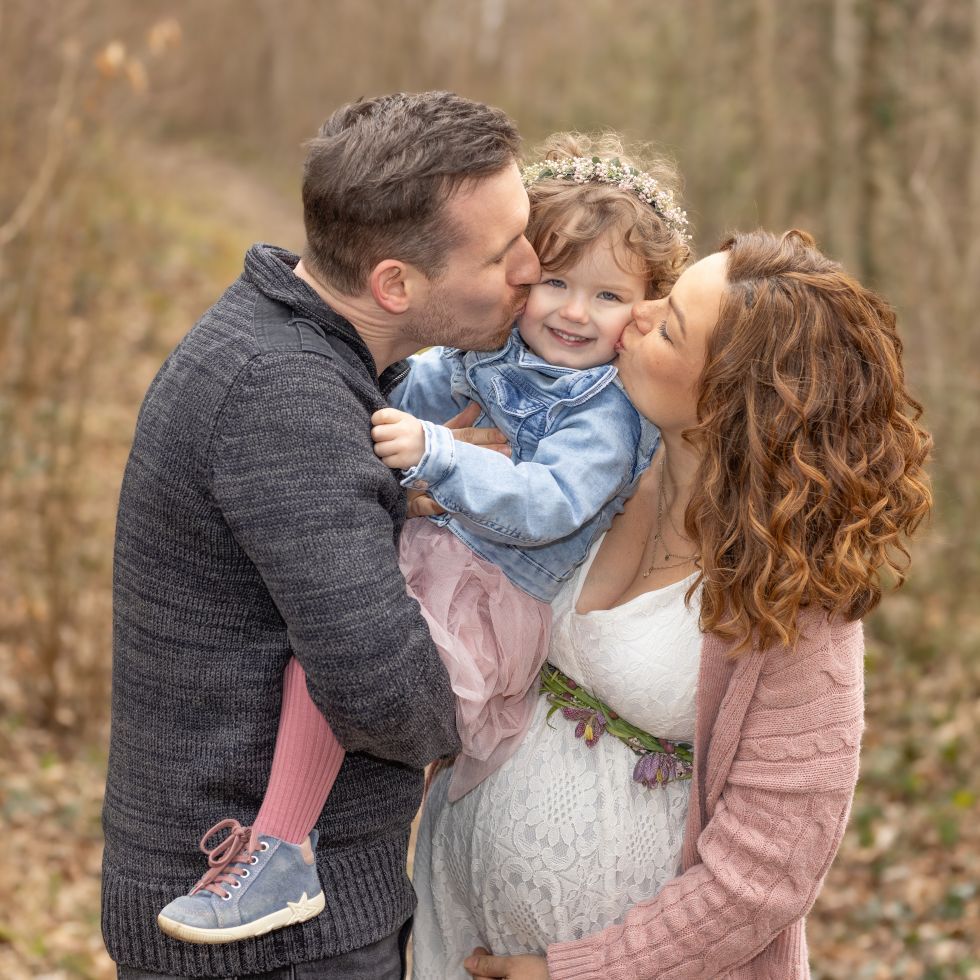 Outdoor Babybauch Shooting von Thomas Moor Fotografie